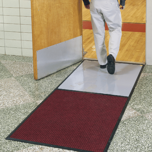 WaterHog CleanShield Stride Mat