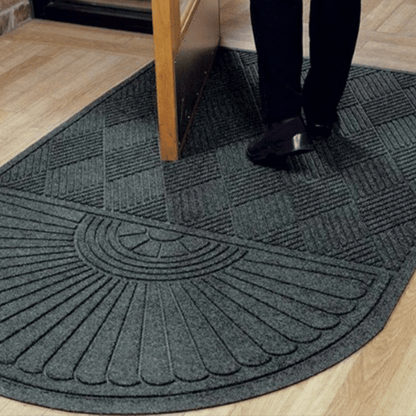 WaterHog® Max Grand Mat with Half Ovals (Both Ends)