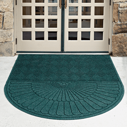 WaterHog® Max Grand Mat with Half Oval (One End)